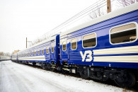 Поезда "Укрзализныци" задерживаются из-з…
