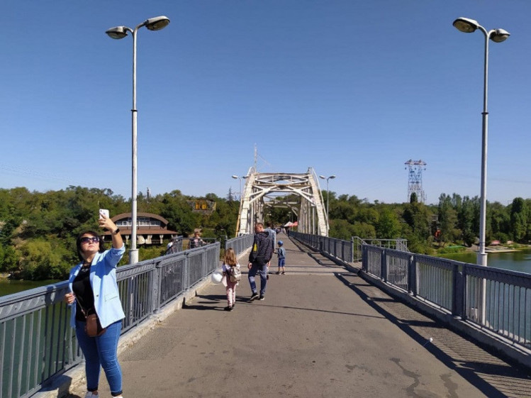 Мост на Монастырский остров Днепр