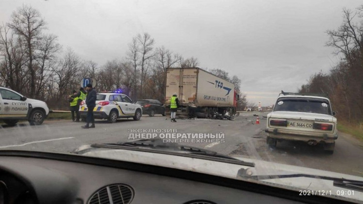 На Полтавском шоссе под Днепром в ДТП погиб водитель