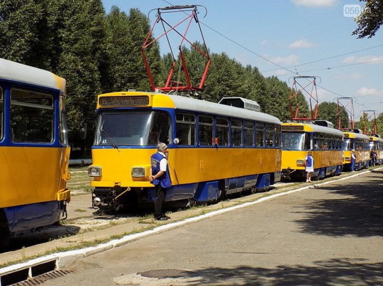 Вживані трамваї з Лейпцигу у Дніпрі